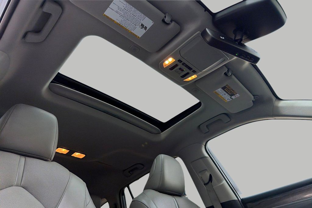 Thumbnail: 2024 Toyota Highlander - 23