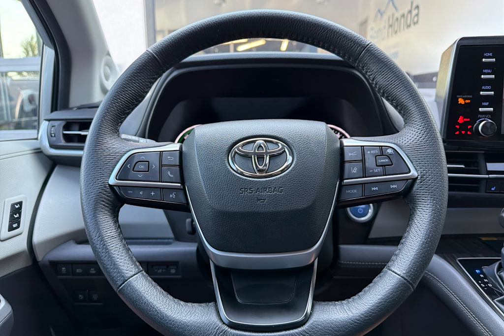 Thumbnail: 2024 Toyota Sienna - 29