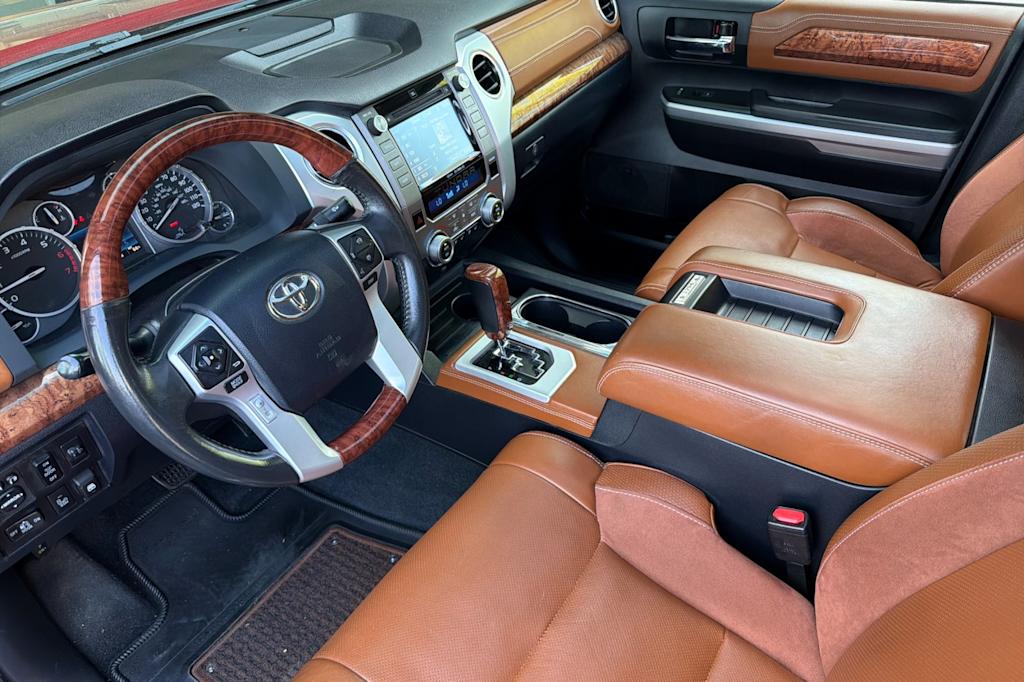 Thumbnail: 2017 Toyota Tundra - 8