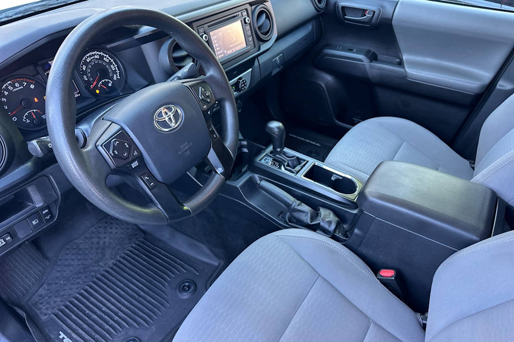 Thumbnail: 2019 Toyota Tacoma - 9