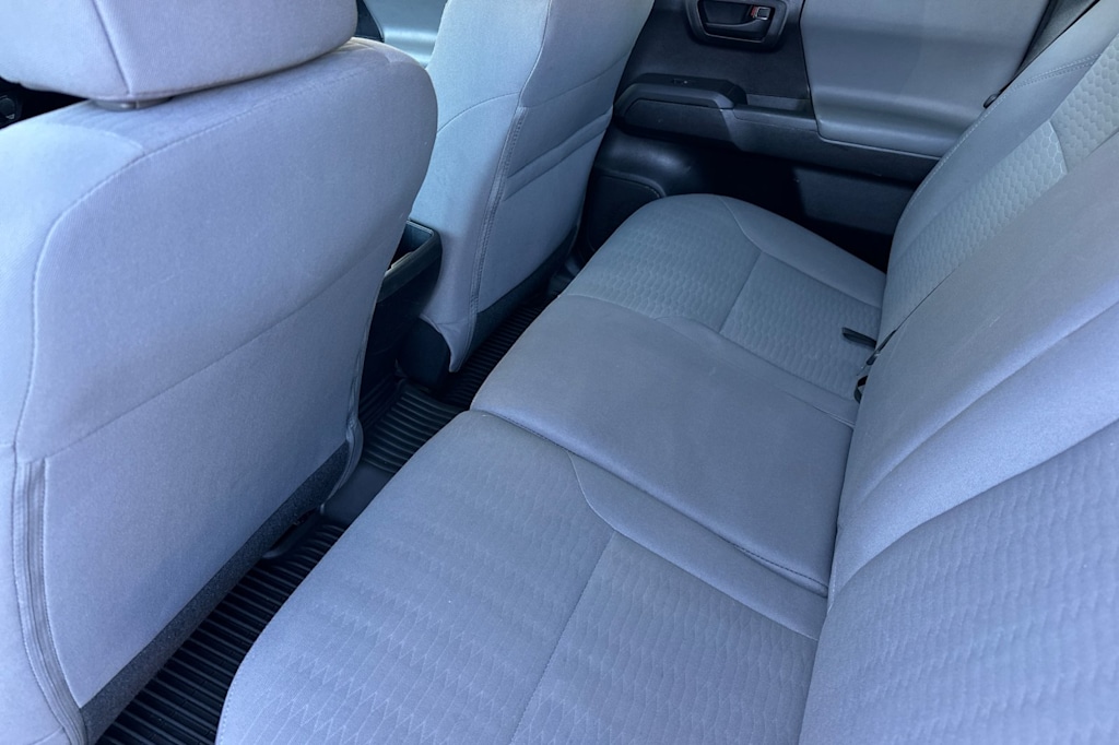 Thumbnail: 2019 Toyota Tacoma - 11