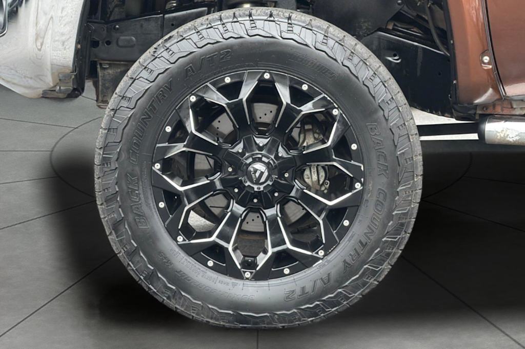 Thumbnail: 2017 Toyota Tundra - 7