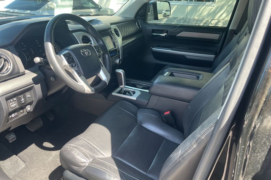 Thumbnail: 2018 Toyota Tundra - 10