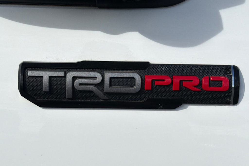 Thumbnail: 2020 Toyota Tacoma - 19