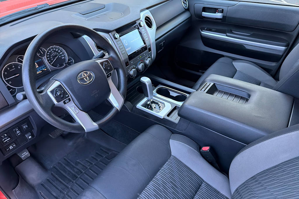 Thumbnail: 2017 Toyota Tundra - 6