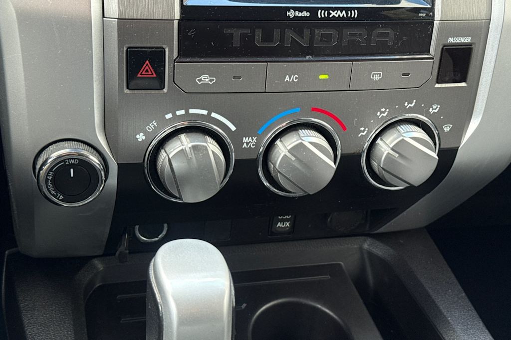 Thumbnail: 2016 Toyota Tundra - 25