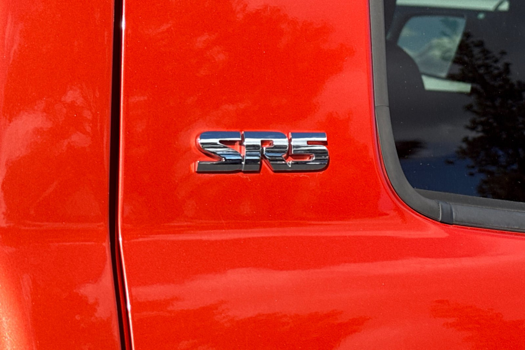 Thumbnail: 2016 Toyota Tundra - 5