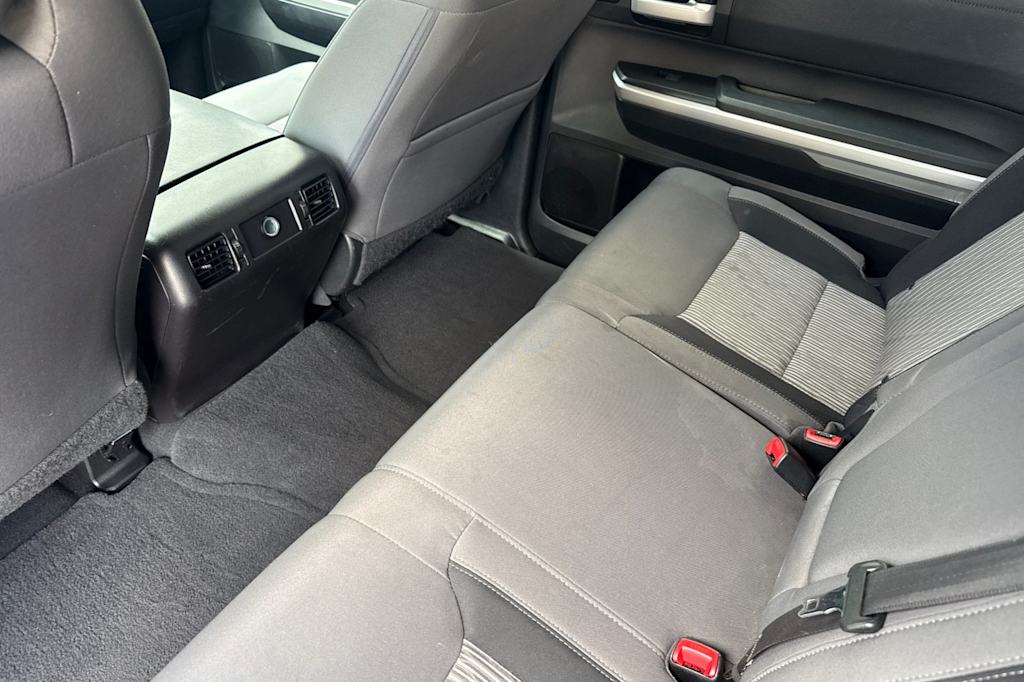 Thumbnail: 2016 Toyota Tundra - 9