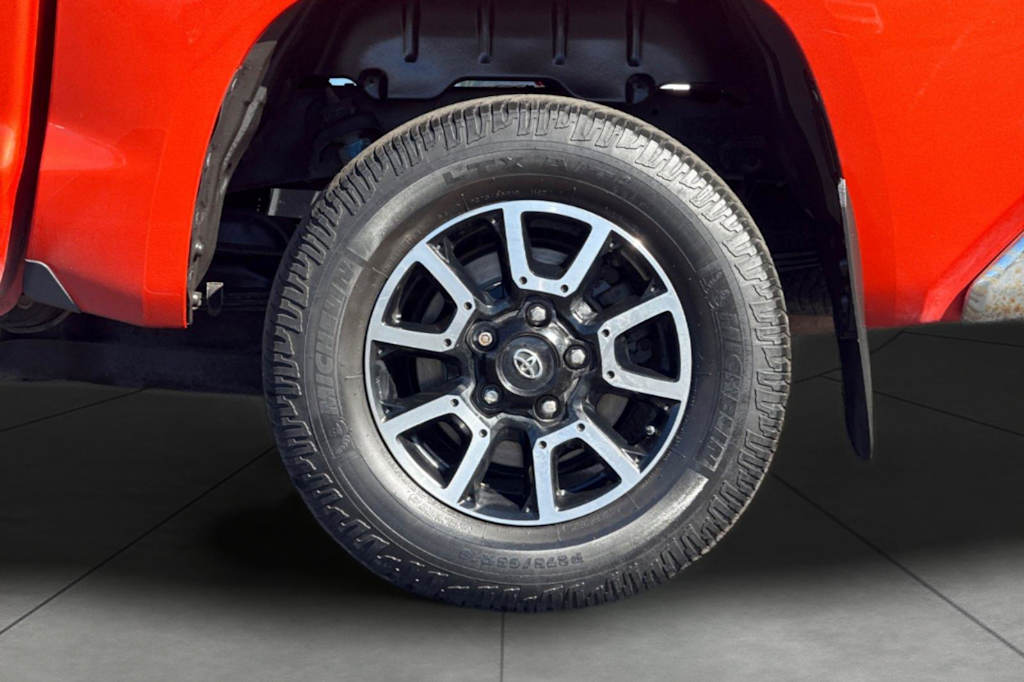 Thumbnail: 2016 Toyota Tundra - 6