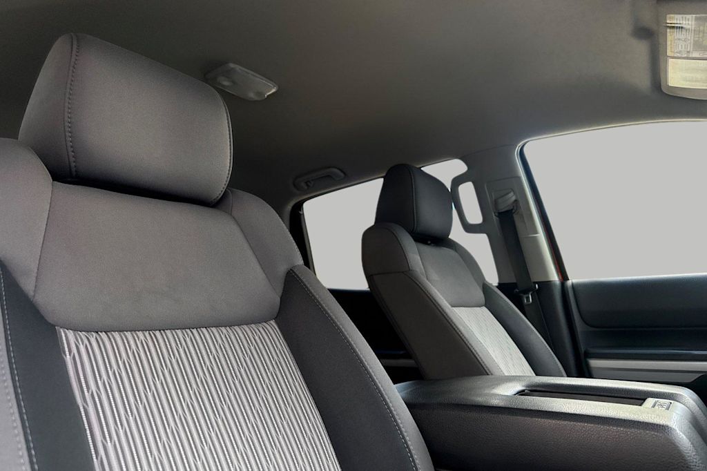 Thumbnail: 2016 Toyota Tundra - 8