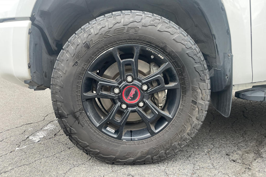 Thumbnail: 2019 Toyota Tundra - 7