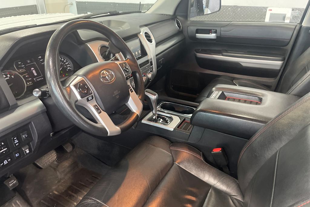 Thumbnail: 2019 Toyota Tundra - 8