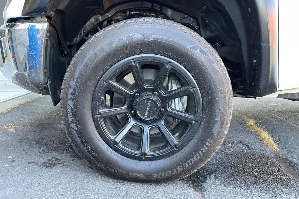 Thumbnail: 2020 Toyota Tundra - 8