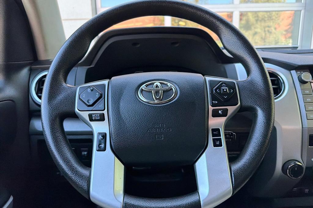 Thumbnail: 2020 Toyota Tundra - 25