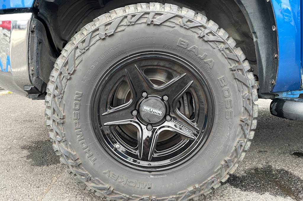 Thumbnail: 2016 Toyota Tundra - 7