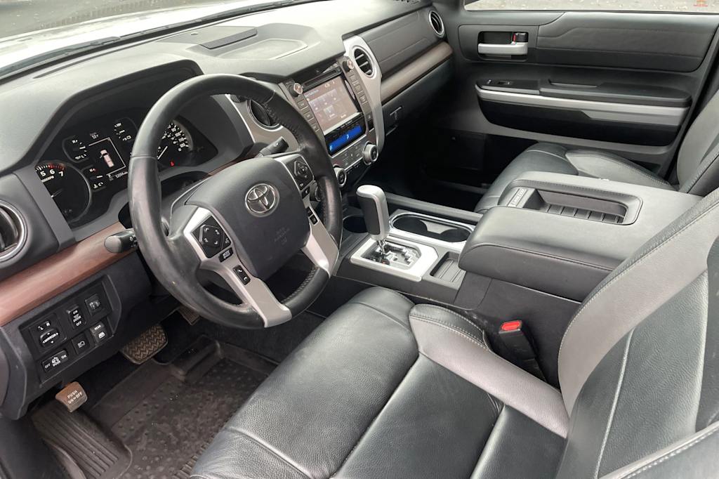 Thumbnail: 2018 Toyota Tundra - 9