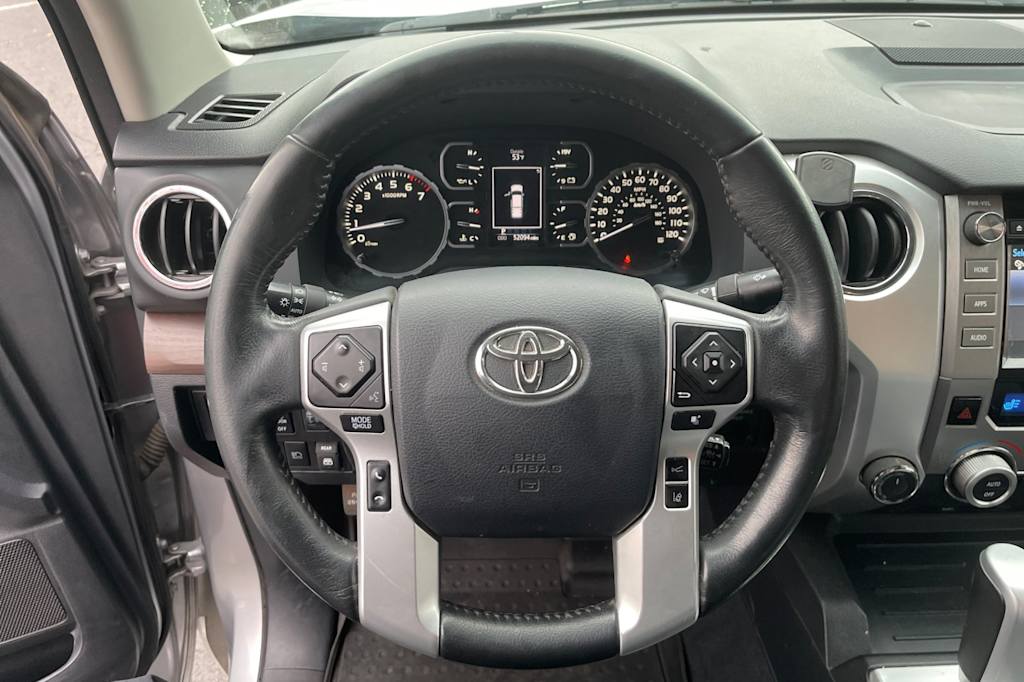 Thumbnail: 2018 Toyota Tundra - 11