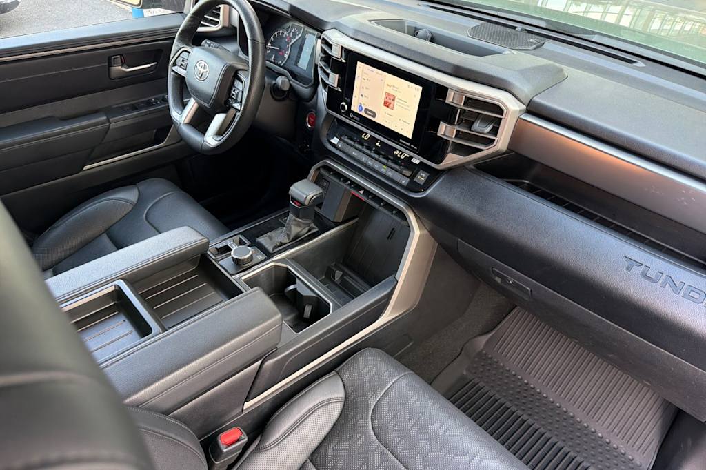 Thumbnail: 2022 Toyota Tundra - 12