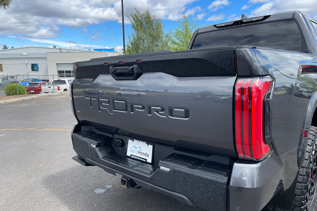 Thumbnail: 2024 Toyota Tundra - 16