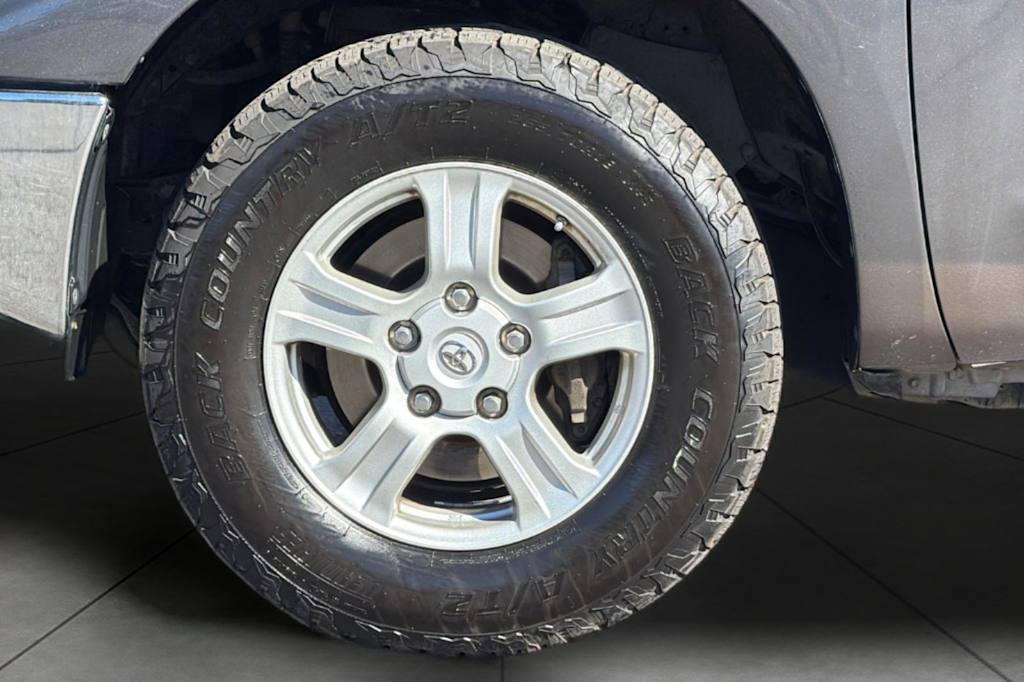 Thumbnail: 2011 Toyota Tundra - 7