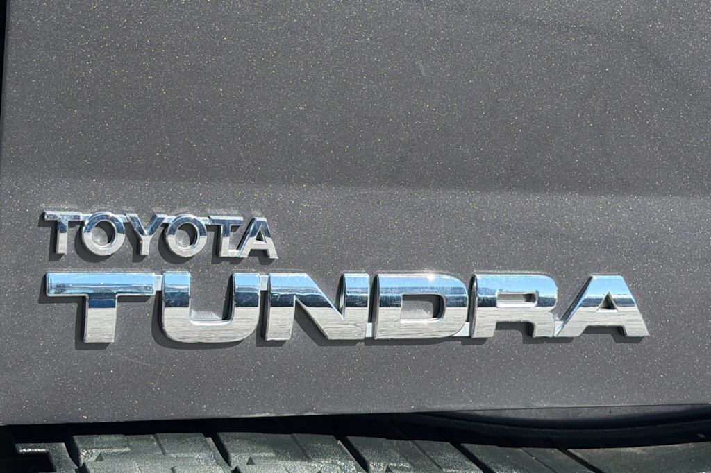 Thumbnail: 2011 Toyota Tundra - 6