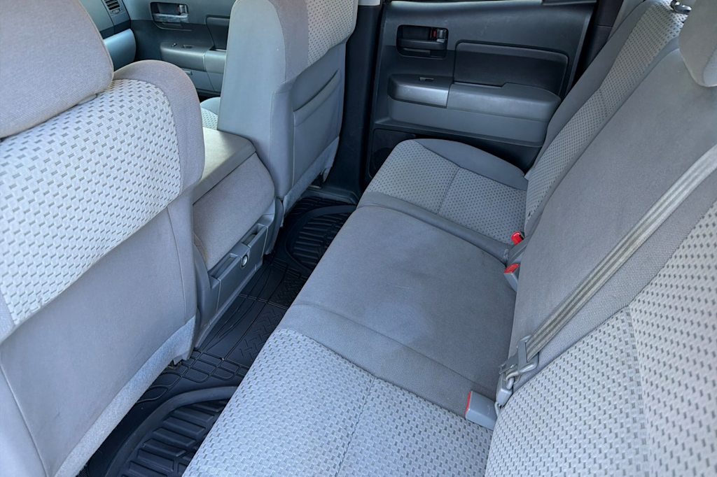 Thumbnail: 2011 Toyota Tundra - 9