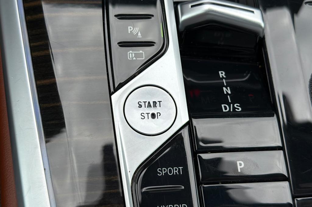 Thumbnail: 2025 BMW X5 - 17