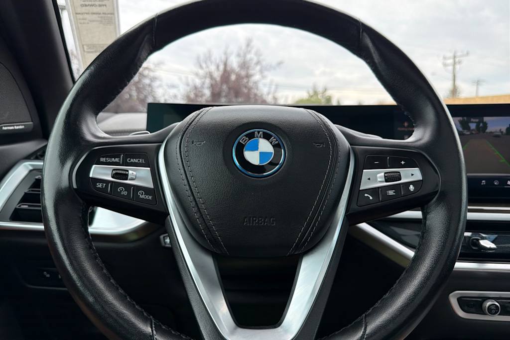 Thumbnail: 2025 BMW X5 - 28