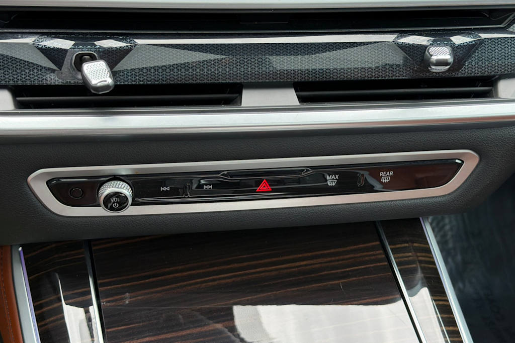 Thumbnail: 2025 BMW X5 - 27