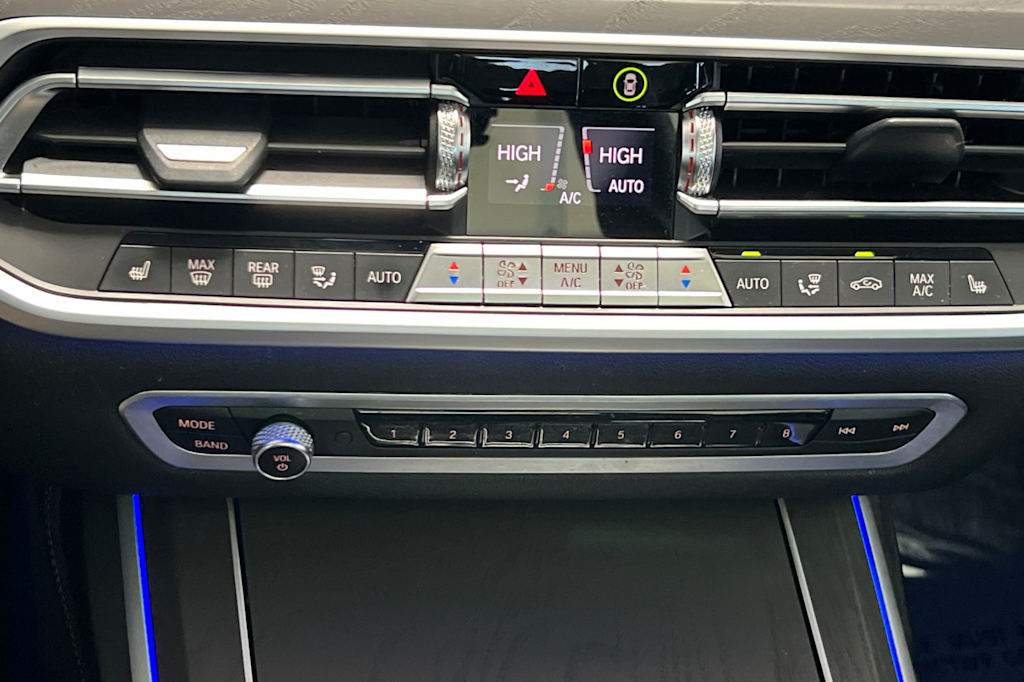 2022 BMW X7 xDrive40i 24