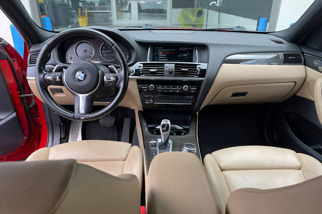 Thumbnail: 2017 BMW X4 - 2