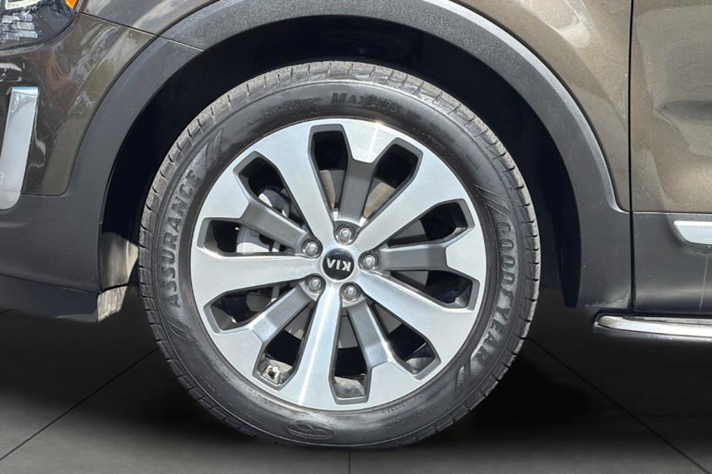 Thumbnail: 2020 Kia Telluride - 8