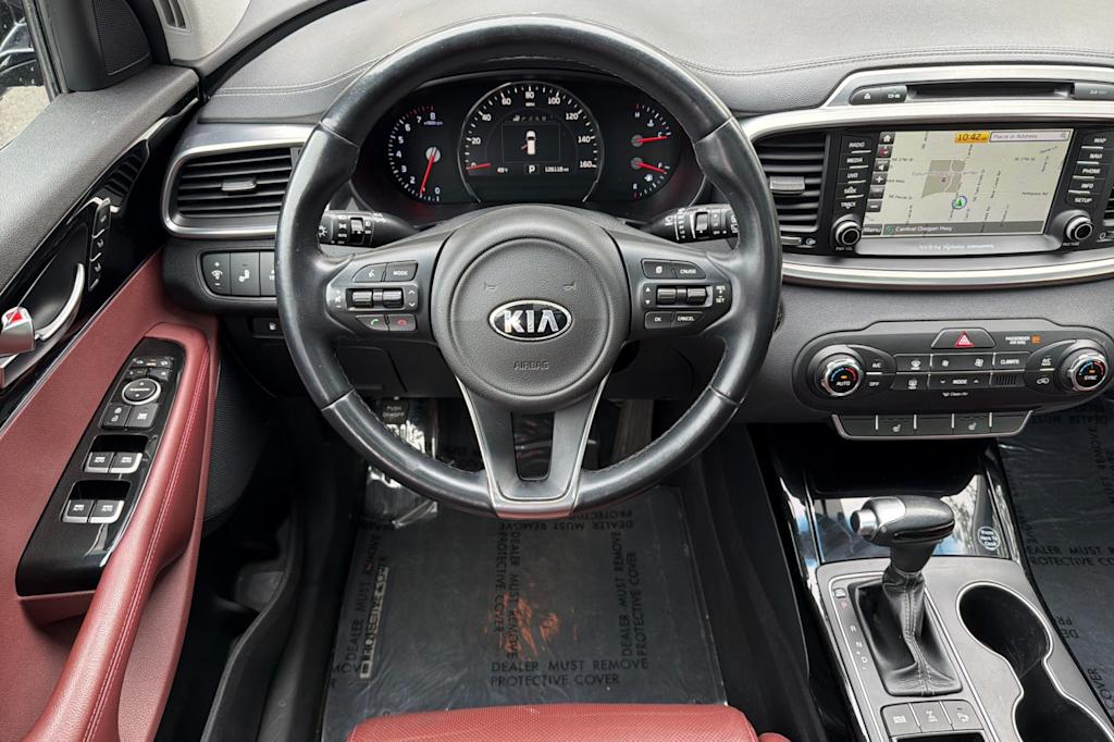 Thumbnail: 2017 Kia Sorento - 11