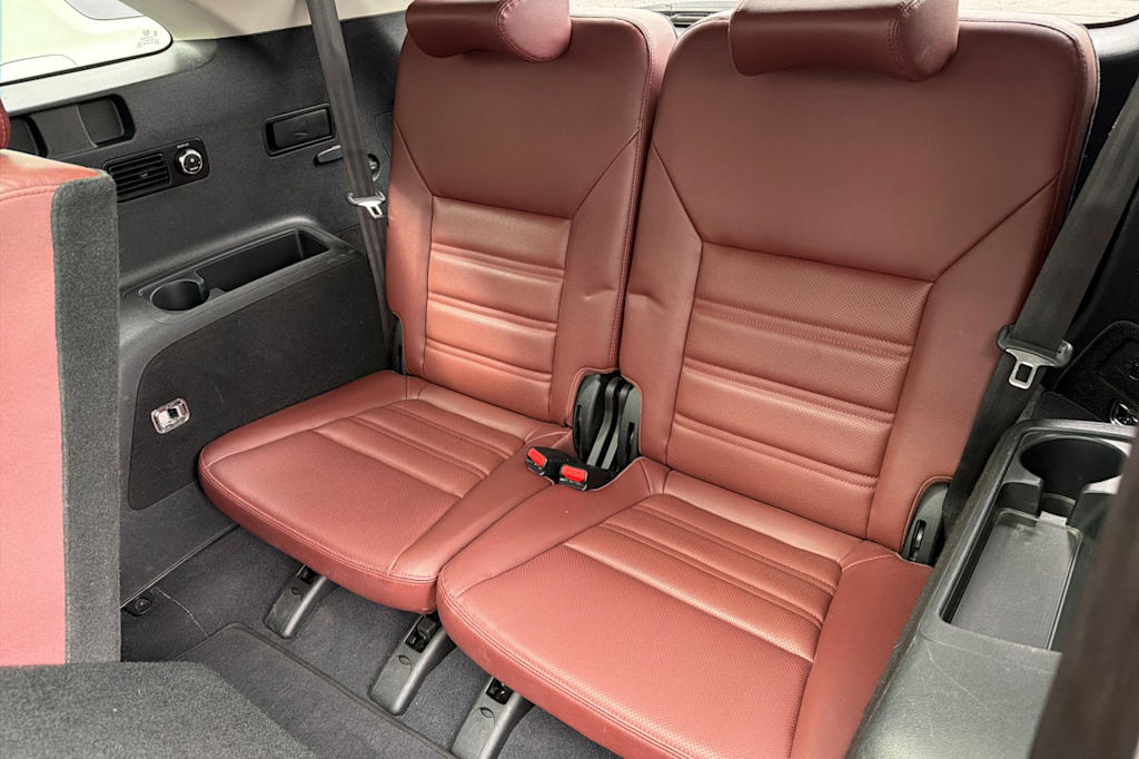 Thumbnail: 2017 Kia Sorento - 22