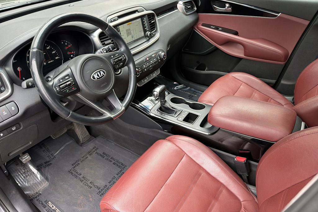 Thumbnail: 2017 Kia Sorento - 9