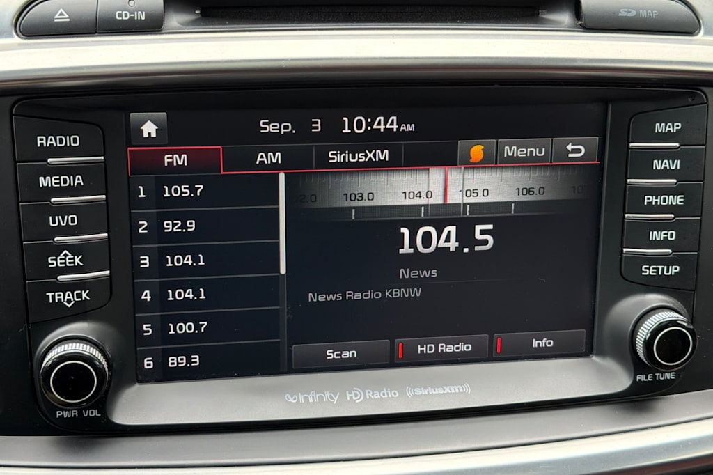 Thumbnail: 2017 Kia Sorento - 13