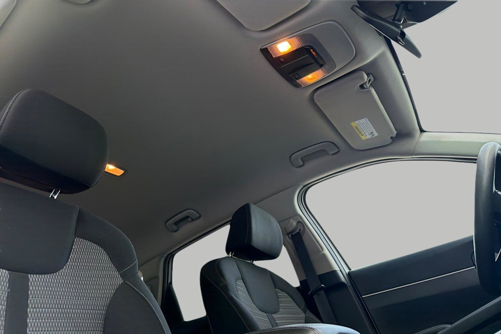 Thumbnail: 2021 Kia Sorento - 22