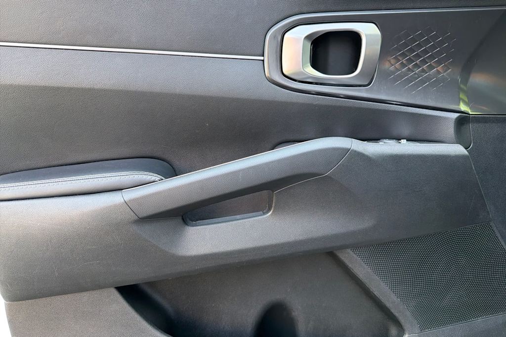 Thumbnail: 2021 Kia Sorento - 19
