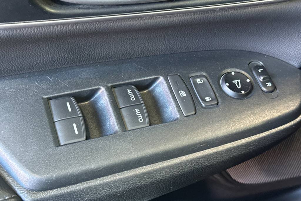Thumbnail: 2020 Honda CR-V - 22