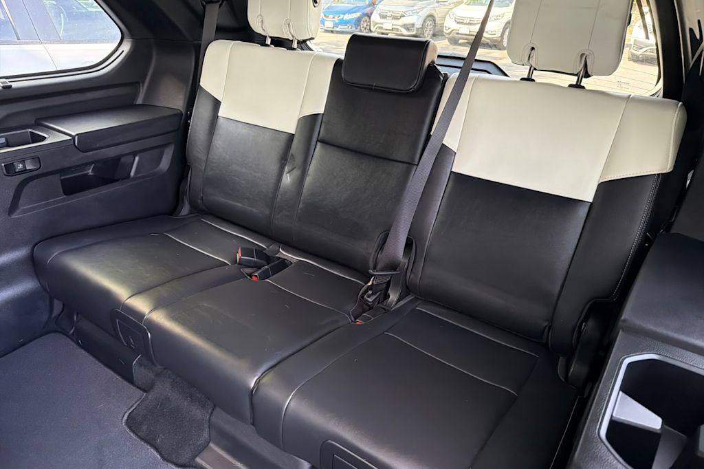 Thumbnail: 2023 Toyota Sequoia - 10