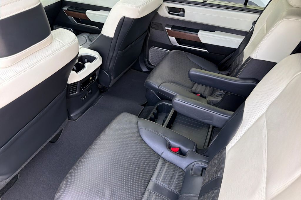 Thumbnail: 2023 Toyota Sequoia - 18