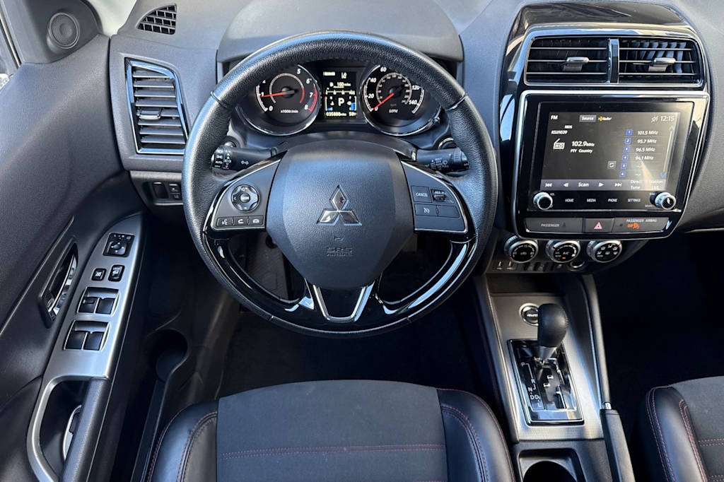 Thumbnail: 2024 Mitsubishi Outlander Sport - 9