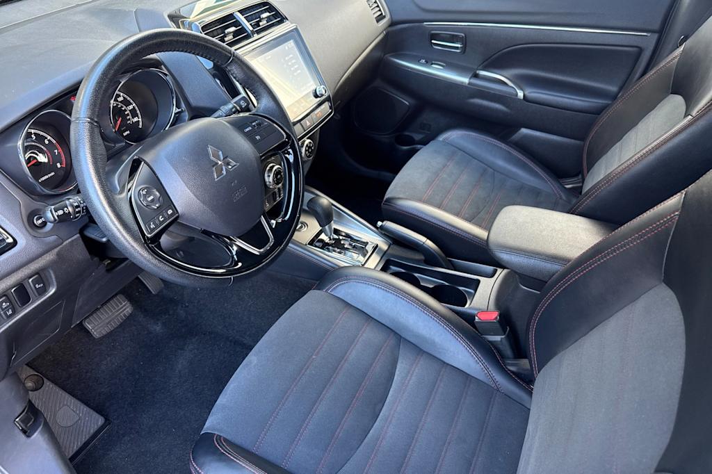 Thumbnail: 2024 Mitsubishi Outlander Sport - 10