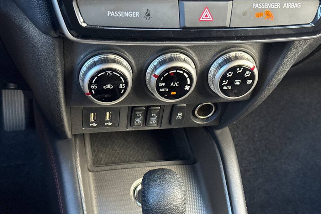 Thumbnail: 2024 Mitsubishi Outlander Sport - 25