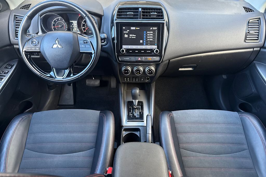 Thumbnail: 2024 Mitsubishi Outlander Sport - 2