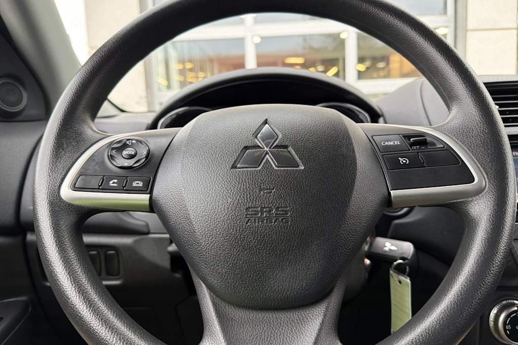 Thumbnail: 2024 Mitsubishi Outlander Sport - 26