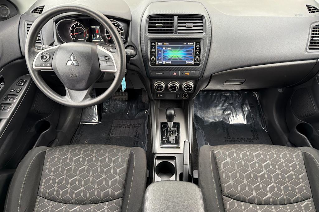 Thumbnail: 2024 Mitsubishi Outlander Sport - 2