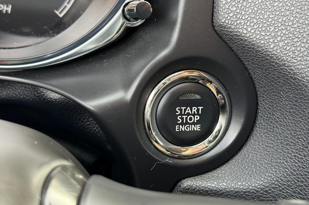 Thumbnail: 2024 Mitsubishi Outlander Sport - 26