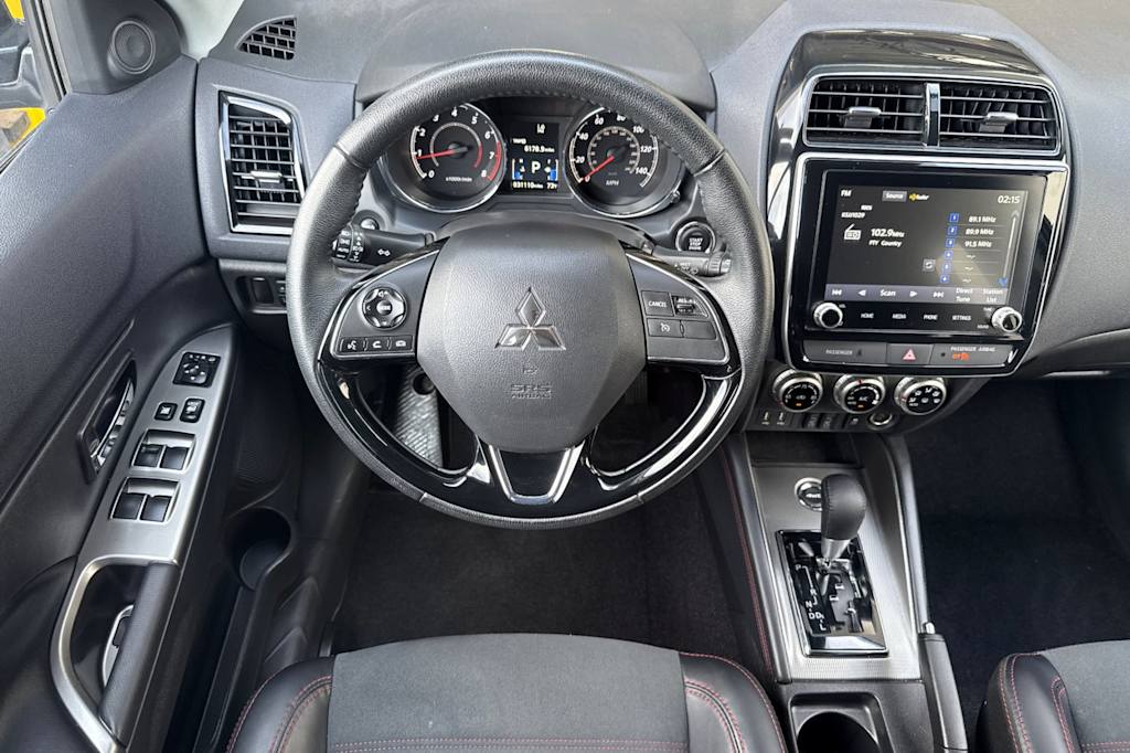 Thumbnail: 2025 Mitsubishi Outlander Sport - 9