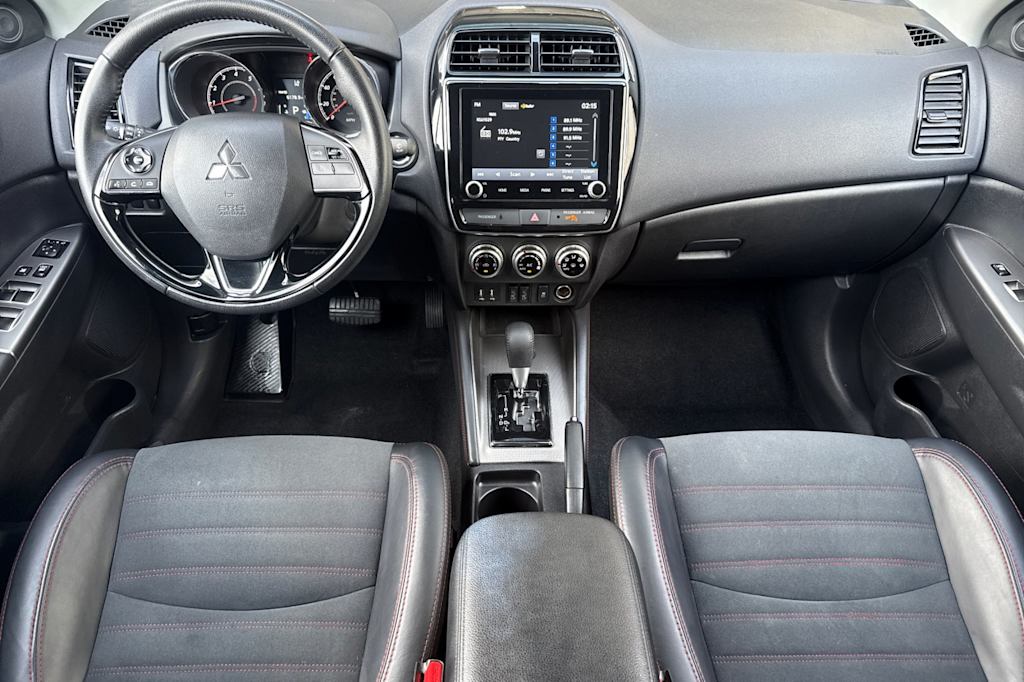 Thumbnail: 2025 Mitsubishi Outlander Sport - 2